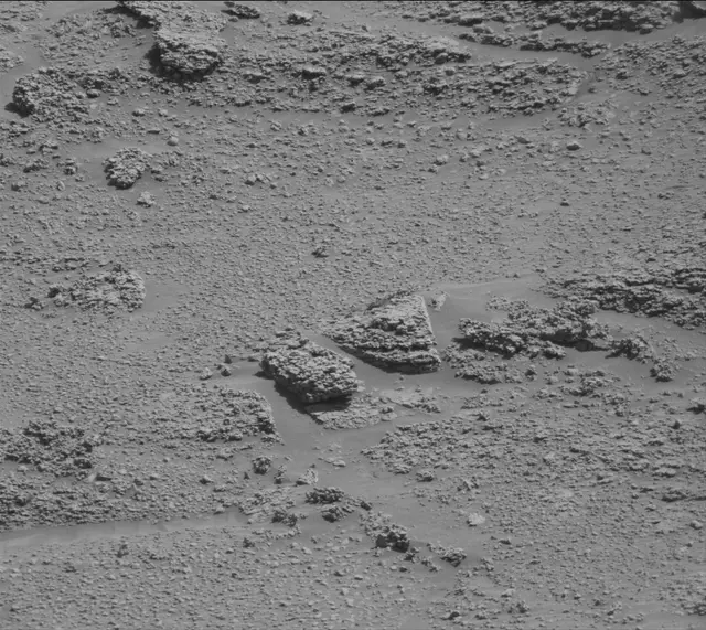 Sol 4625: Mast Camera (Mastcam)