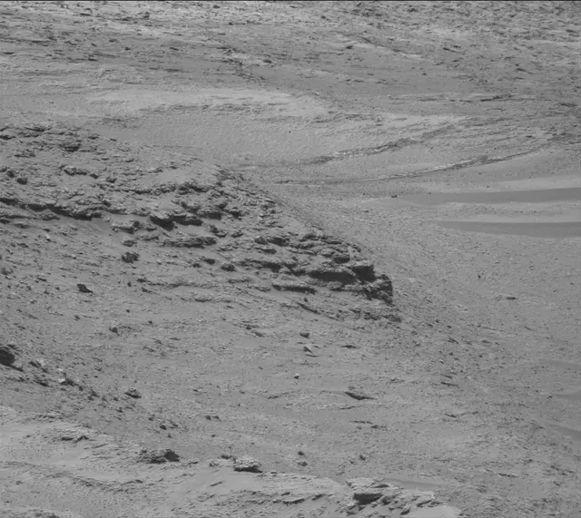 Sol 4625: Mast Camera (Mastcam)