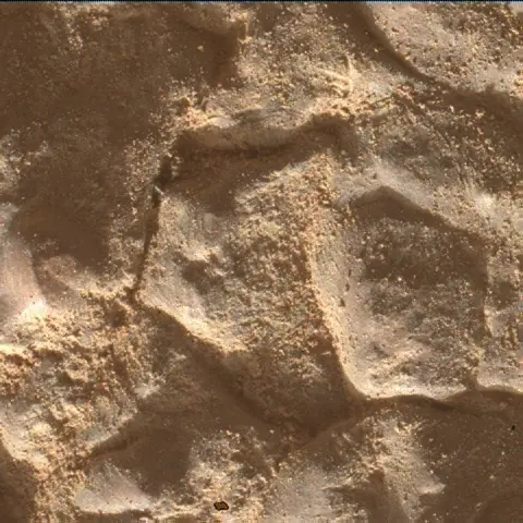 Sol 4627: Mars Hand Lens Imager (MAHLI)