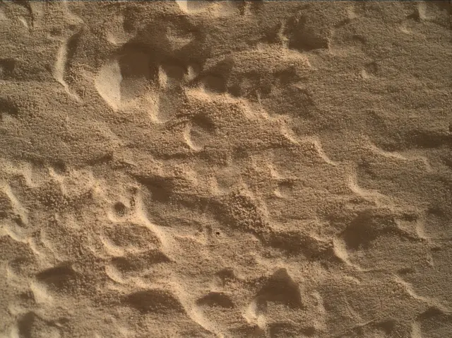 Sol 4627: Mars Hand Lens Imager (MAHLI)