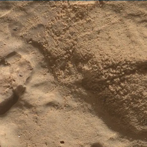 Sol 4627: Mars Hand Lens Imager (MAHLI)
