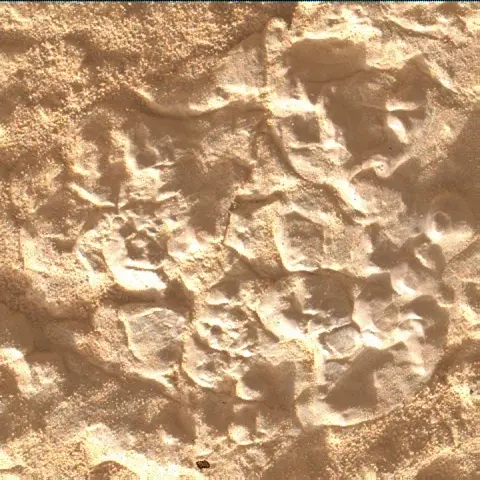 Sol 4627: Mars Hand Lens Imager (MAHLI)