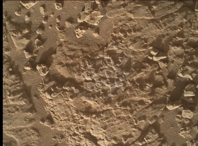 Sol 4627: Mars Hand Lens Imager (MAHLI)