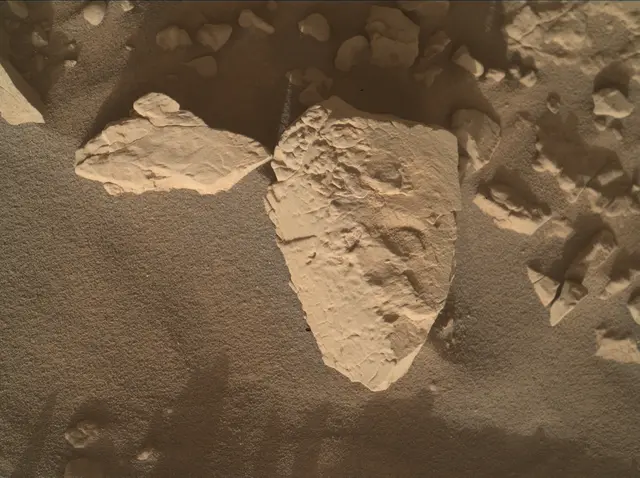 Sol 4627: Mars Hand Lens Imager (MAHLI)