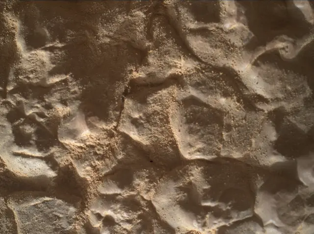 Sol 4627: Mars Hand Lens Imager (MAHLI)