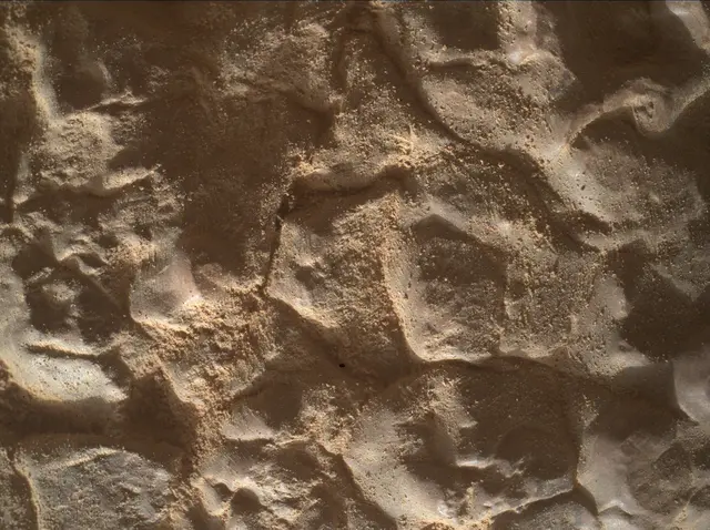 Sol 4627: Mars Hand Lens Imager (MAHLI)