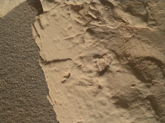 Sol 4628: Mars Hand Lens Imager (MAHLI)