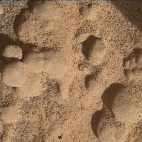 Sol 4629: Mars Hand Lens Imager (MAHLI)