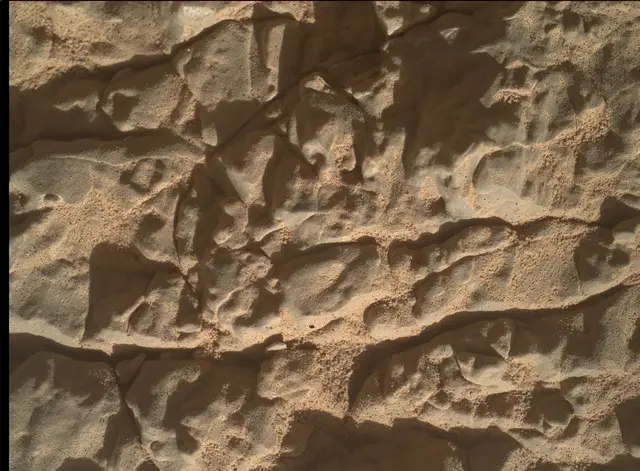 Sol 4631: Mars Hand Lens Imager (MAHLI)