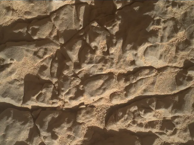 Sol 4631: Mars Hand Lens Imager (MAHLI)