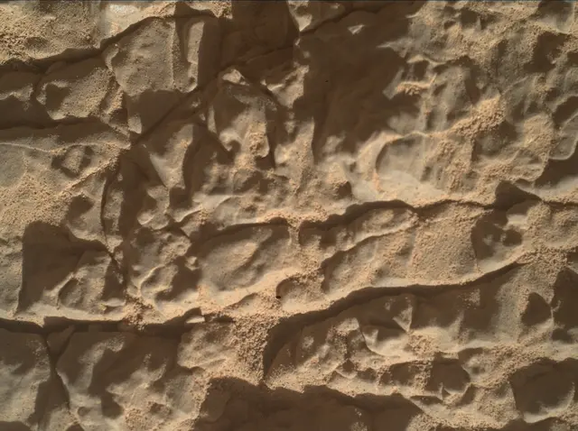Sol 4631: Mars Hand Lens Imager (MAHLI)