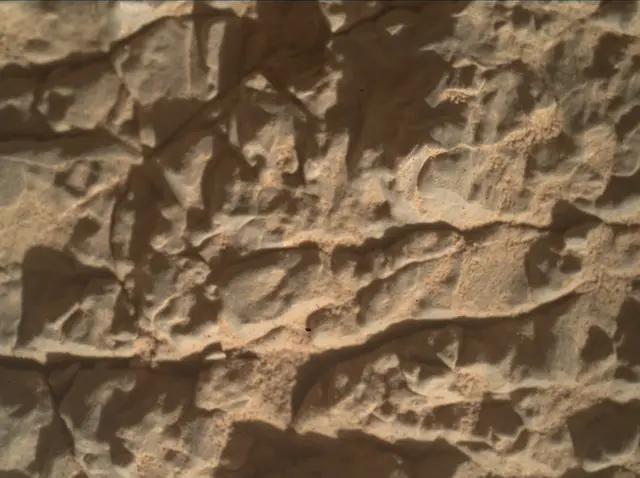 Sol 4631: Mars Hand Lens Imager (MAHLI)