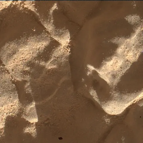 Sol 4631: Mars Hand Lens Imager (MAHLI)