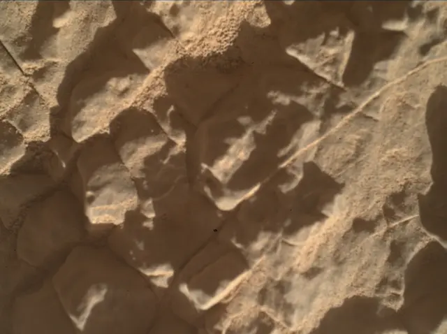 Sol 4631: Mars Hand Lens Imager (MAHLI)