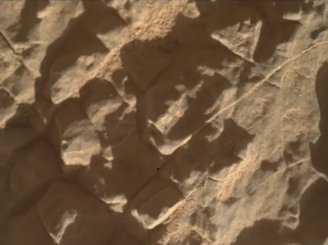 Sol 4631: Mars Hand Lens Imager (MAHLI)