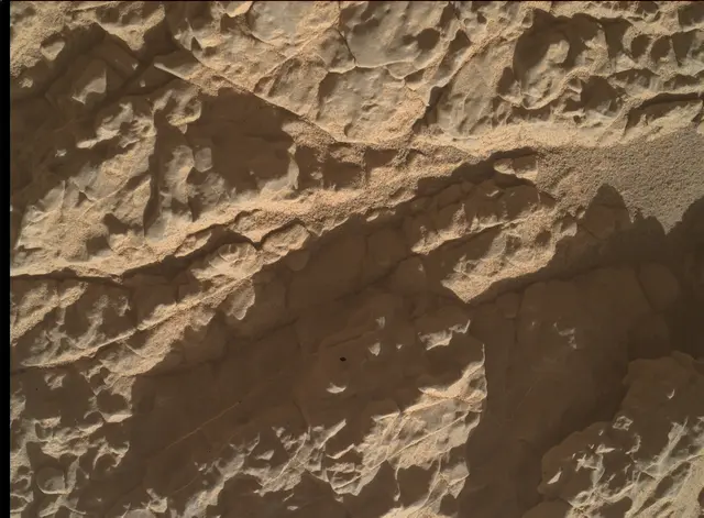 Sol 4631: Mars Hand Lens Imager (MAHLI)