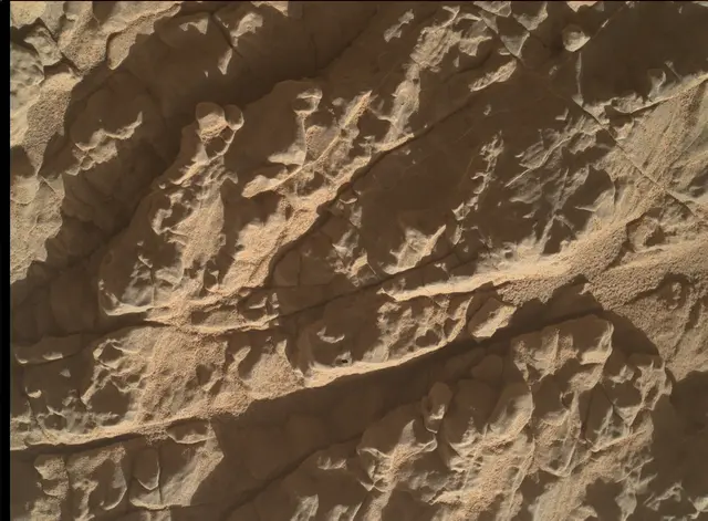 Sol 4631: Mars Hand Lens Imager (MAHLI)