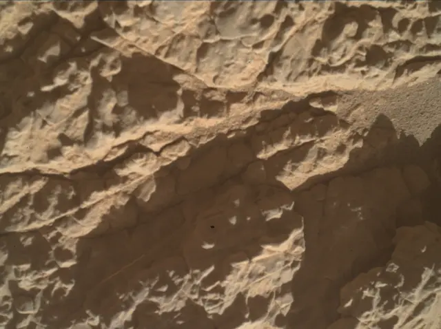 Sol 4631: Mars Hand Lens Imager (MAHLI)