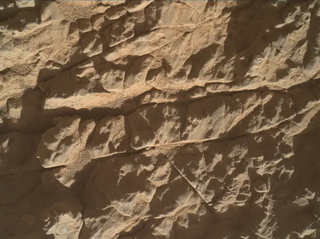 Sol 4631: Mars Hand Lens Imager (MAHLI)