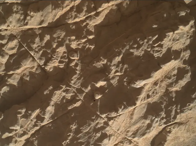Sol 4631: Mars Hand Lens Imager (MAHLI)