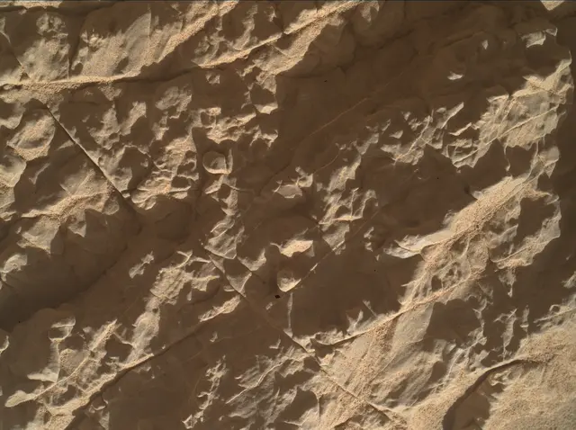 Sol 4631: Mars Hand Lens Imager (MAHLI)