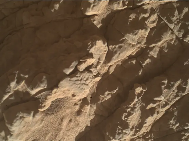 Sol 4631: Mars Hand Lens Imager (MAHLI)