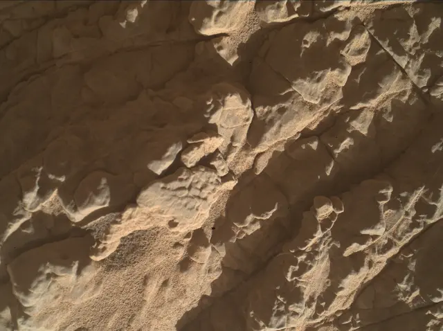 Sol 4631: Mars Hand Lens Imager (MAHLI)
