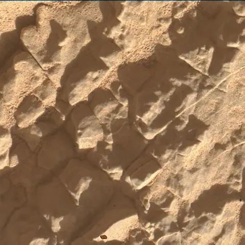 Sol 4631: Mars Hand Lens Imager (MAHLI)