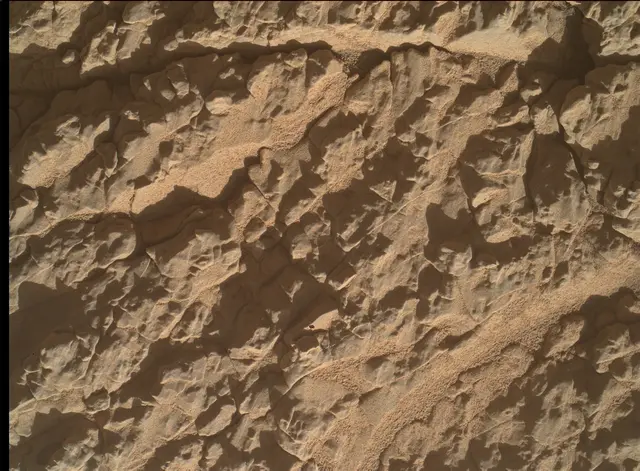 Sol 4631: Mars Hand Lens Imager (MAHLI)