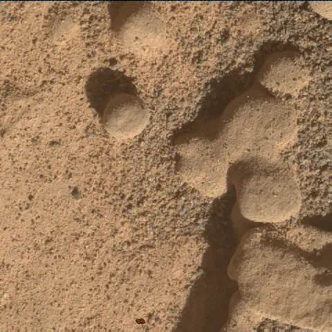 Sol 4636: Mars Hand Lens Imager (MAHLI)