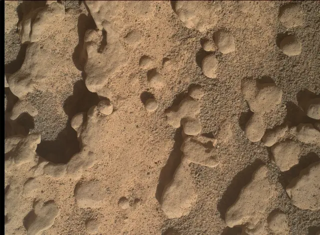 Sol 4636: Mars Hand Lens Imager (MAHLI)