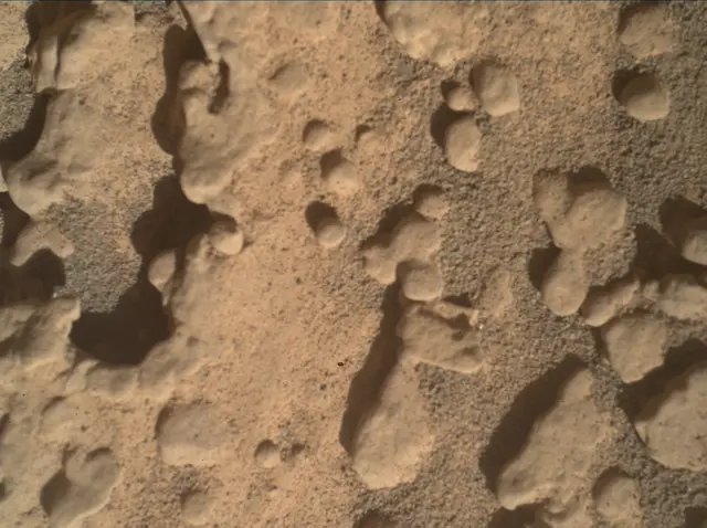 Sol 4636: Mars Hand Lens Imager (MAHLI)