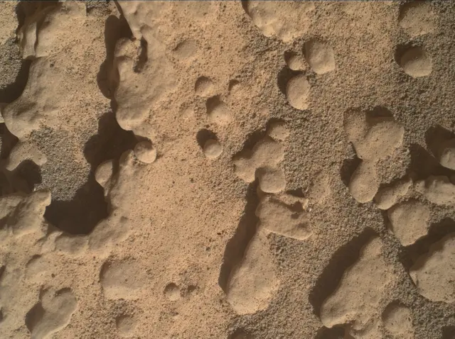 Sol 4636: Mars Hand Lens Imager (MAHLI)