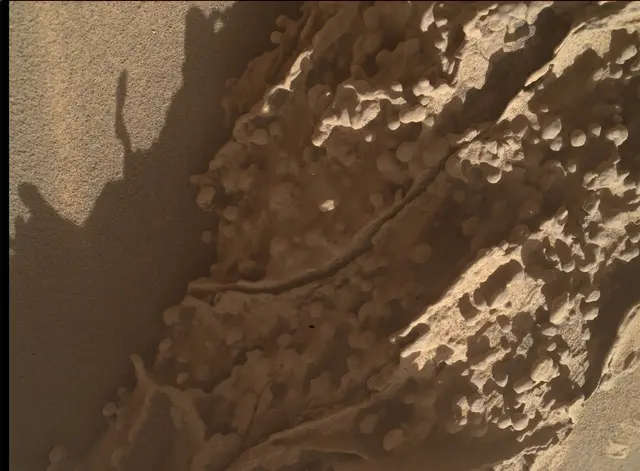 Sol 4636: Mars Hand Lens Imager (MAHLI)