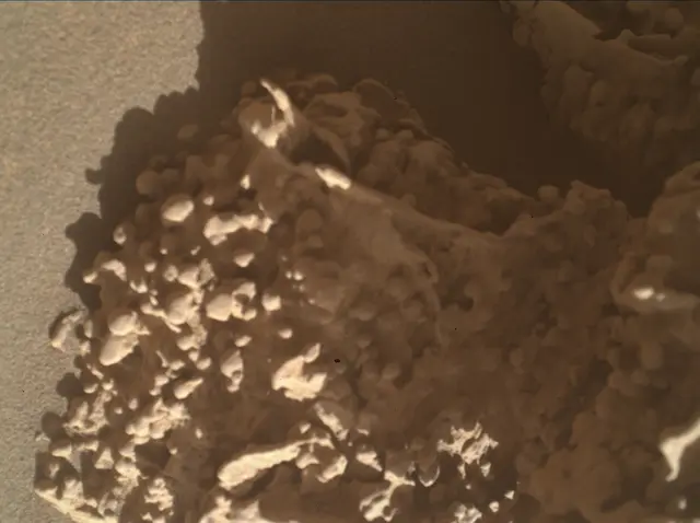Sol 4636: Mars Hand Lens Imager (MAHLI)