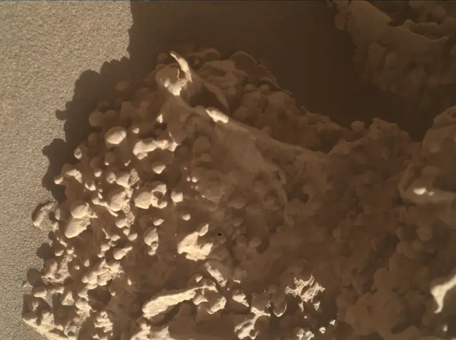 Sol 4636: Mars Hand Lens Imager (MAHLI)