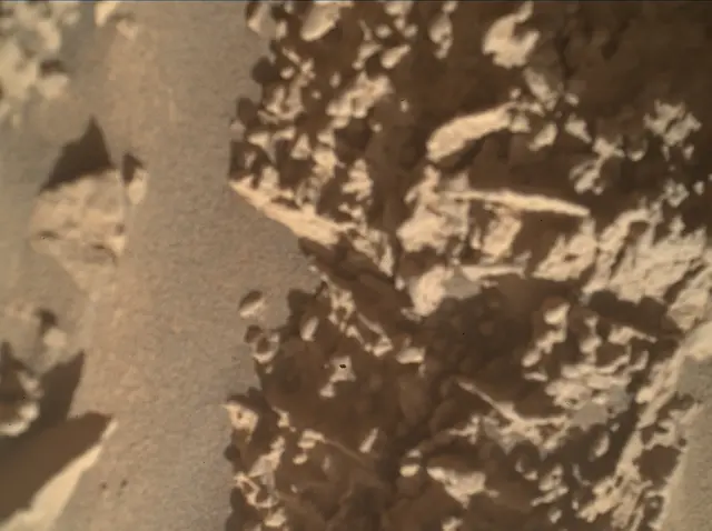 Sol 4636: Mars Hand Lens Imager (MAHLI)