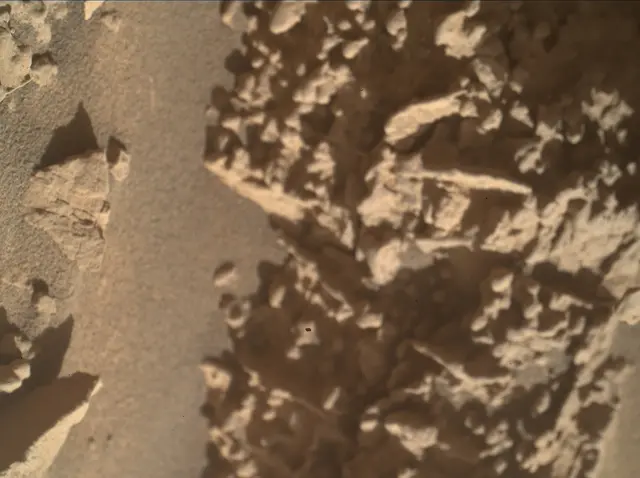 Sol 4636: Mars Hand Lens Imager (MAHLI)