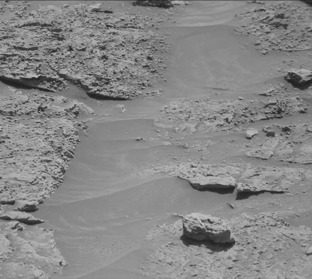 Sol 4638: Mast Camera (Mastcam)
