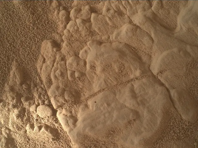Sol 4638: Mars Hand Lens Imager (MAHLI)