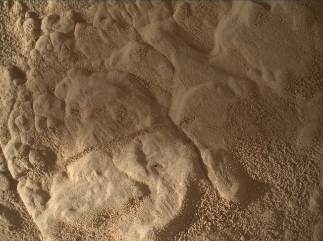 Sol 4638: Mars Hand Lens Imager (MAHLI)