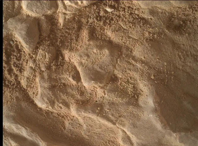 Sol 4638: Mars Hand Lens Imager (MAHLI)