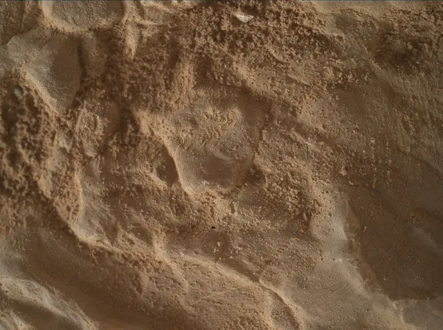 Sol 4638: Mars Hand Lens Imager (MAHLI)