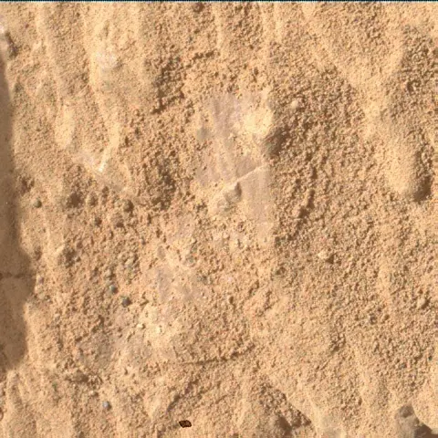 Sol 4638: Mars Hand Lens Imager (MAHLI)