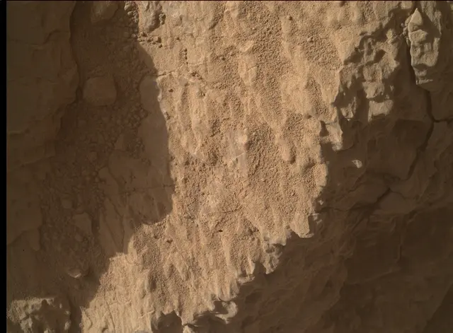 Sol 4638: Mars Hand Lens Imager (MAHLI)