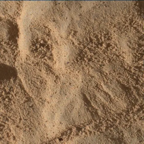 Sol 4638: Mars Hand Lens Imager (MAHLI)