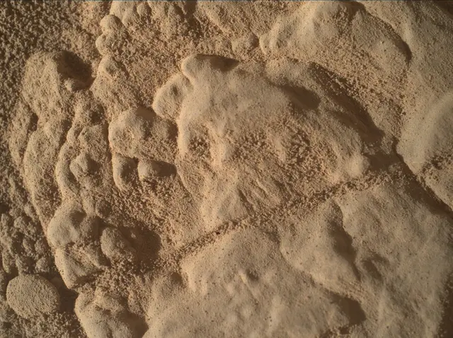 Sol 4638: Mars Hand Lens Imager (MAHLI)