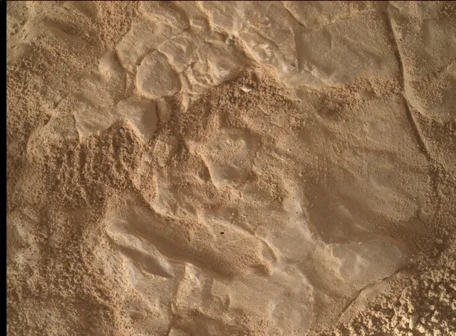 Sol 4638: Mars Hand Lens Imager (MAHLI)