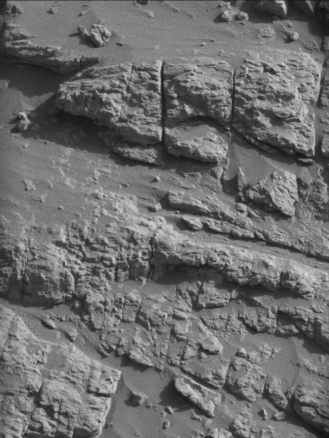 Sol 4639: Mast Camera (Mastcam)