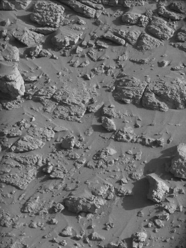 Sol 4639: Mast Camera (Mastcam)